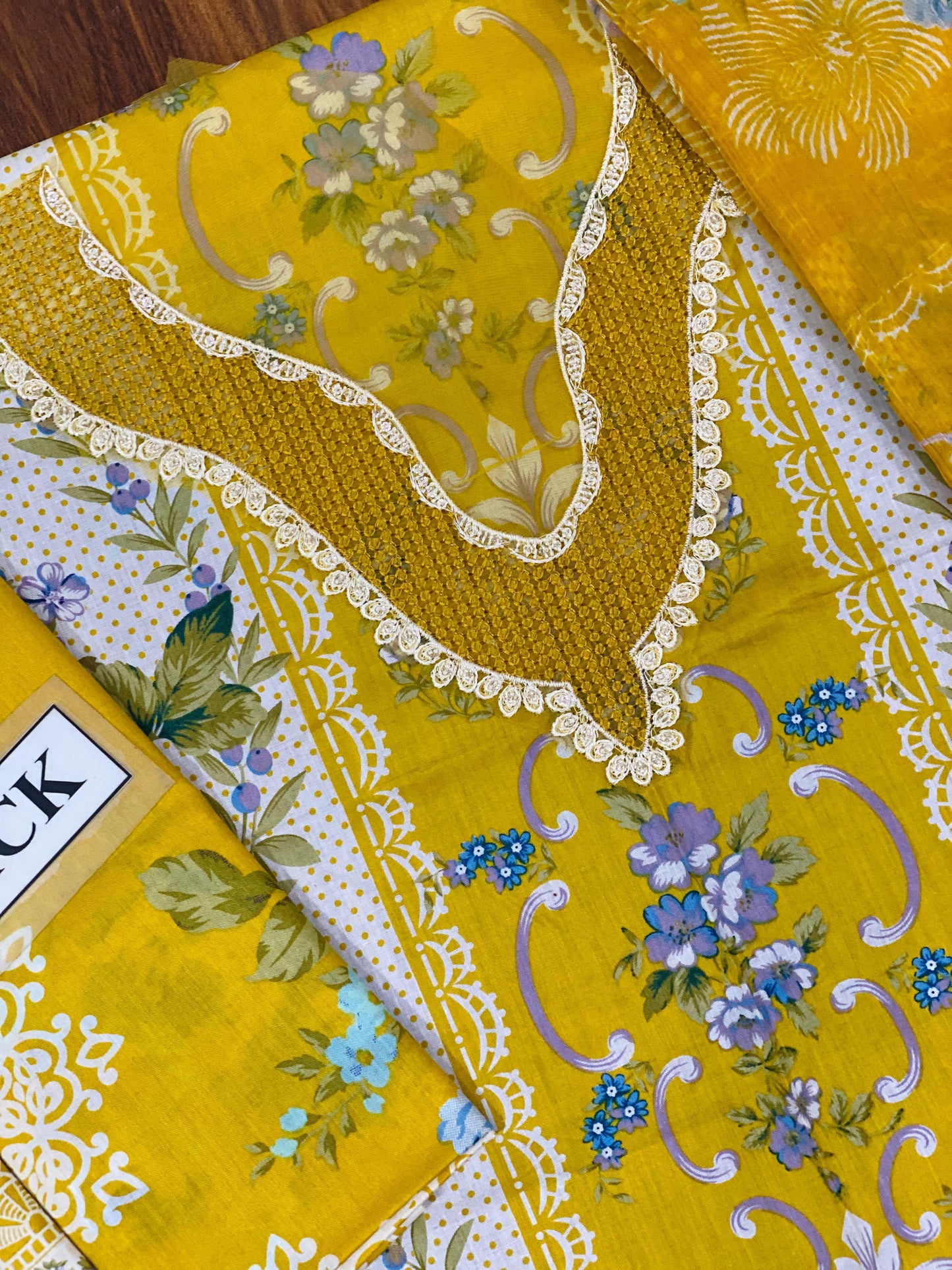 Elaf ESTELLE Premium Pure Lawn Dress With Chiffon Duppata 2025