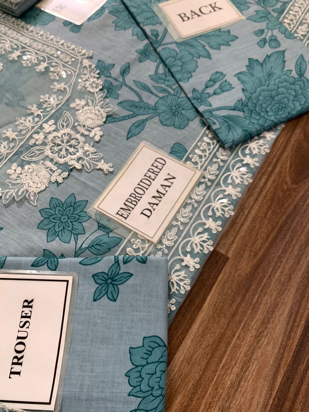 Maria B Wz-Ef-124 Premium Pure Lawn WIth Chiffon Duppata 2025